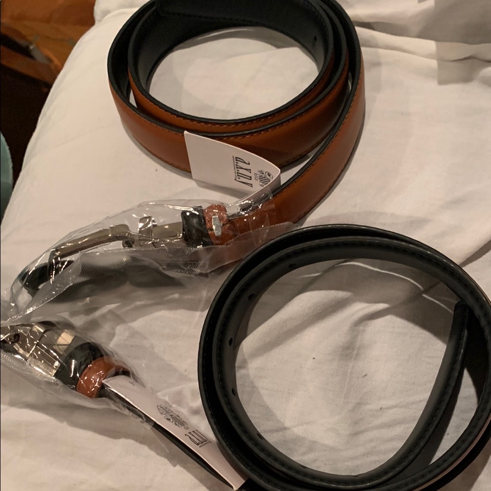 Smooth Brown And Black Leather Belts With Metallic Buckles